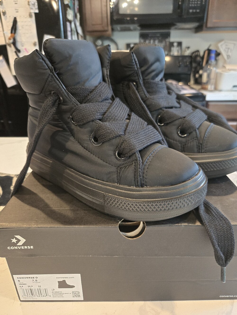 NIB! Converse  Black CTAS Elements Boot. Womens Size 7.5